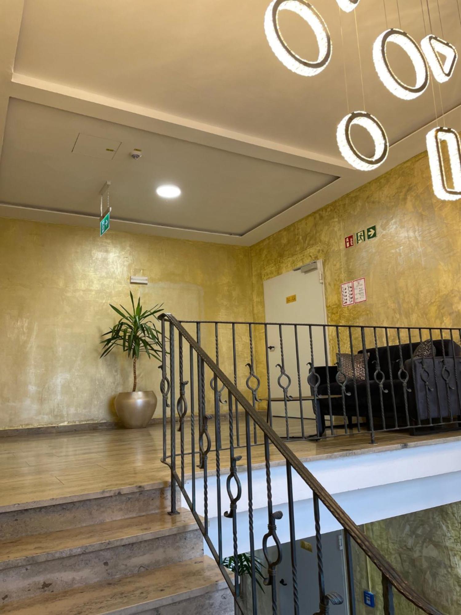 Gastpark Hotel Манхинг Экстерьер фото