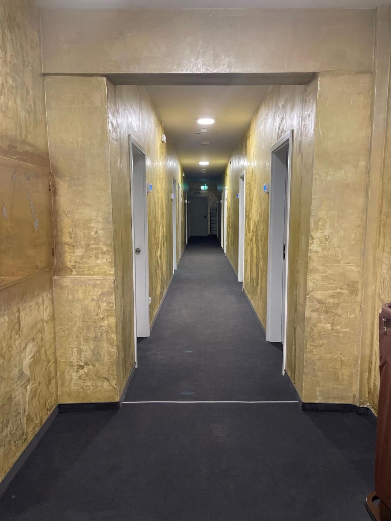 Gastpark Hotel Манхинг Экстерьер фото